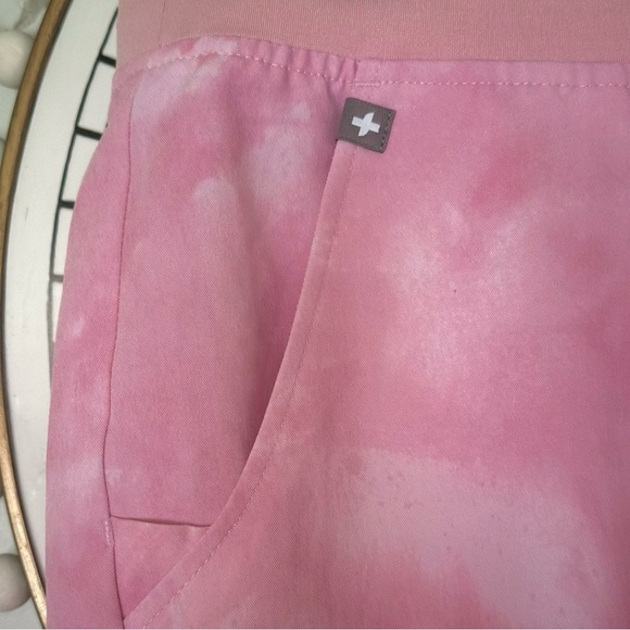 FIGS - SMALL - PINK MARBLE JOGGERS *never worn* - Picture 7 of 8